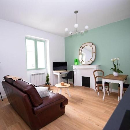 Appartement Entre Plage De L'Ecluse Et Place Du Marche 迪纳尔 外观 照片
