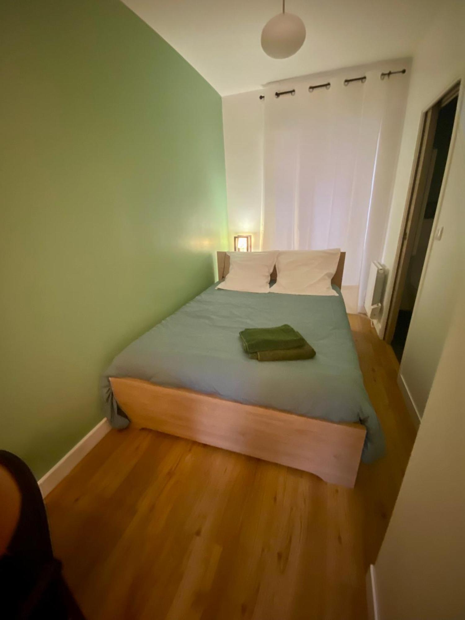 Appartement Entre Plage De L'Ecluse Et Place Du Marche 迪纳尔 外观 照片