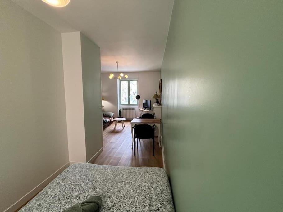 Appartement Entre Plage De L'Ecluse Et Place Du Marche 迪纳尔 外观 照片